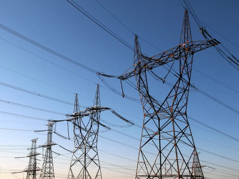 Construction et mise en service d&rsquo;un poste de transformation Haute Tension HTA/BT
